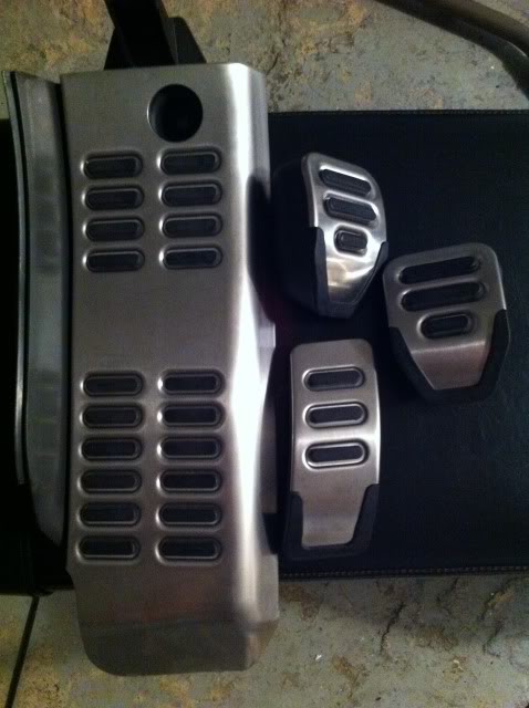 Name:  pedal_set.jpg
Views: 1077
Size:  45.9 KB