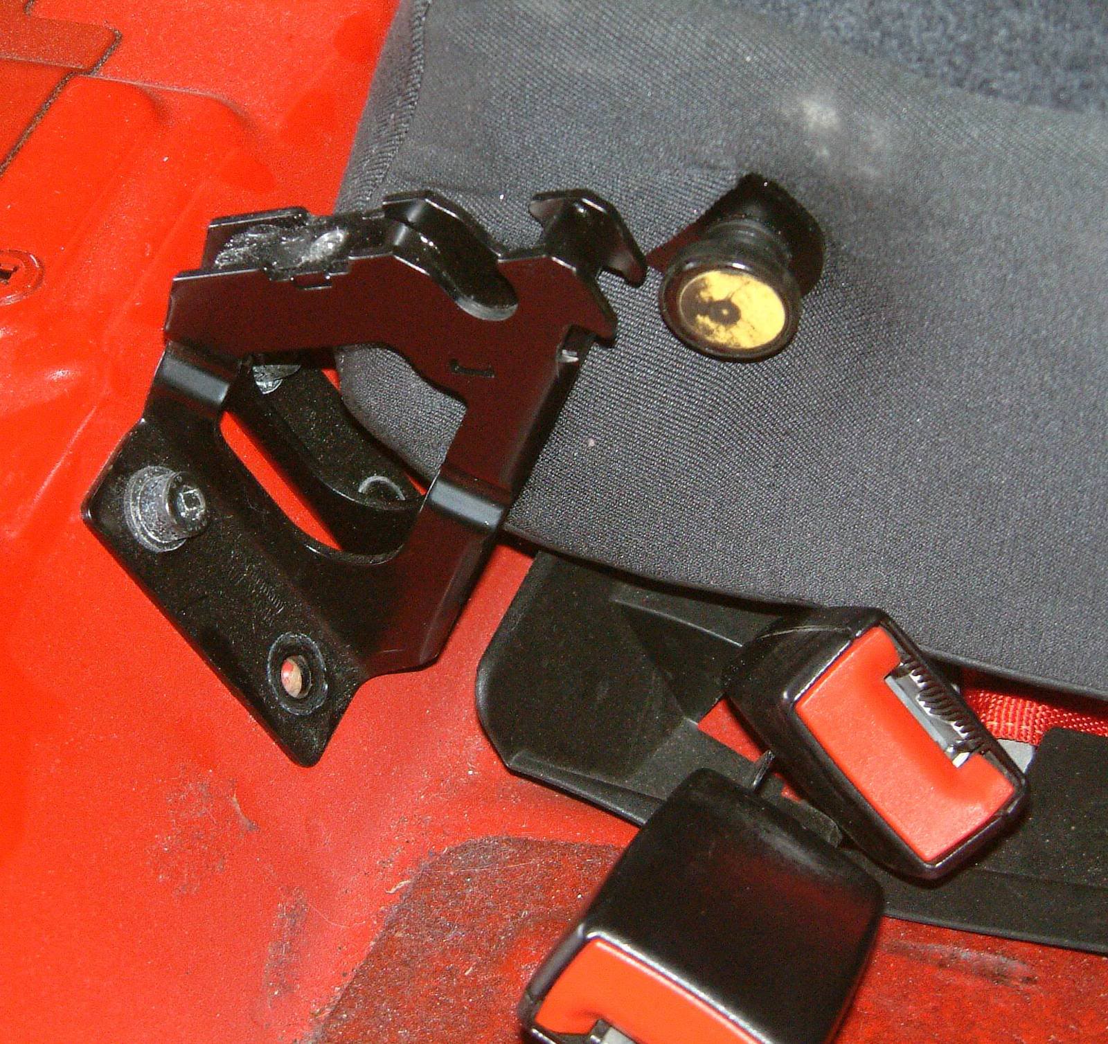 Name: CAR-Rearseatremoval7.jpg
Views: 147
Size: 417.1 KB