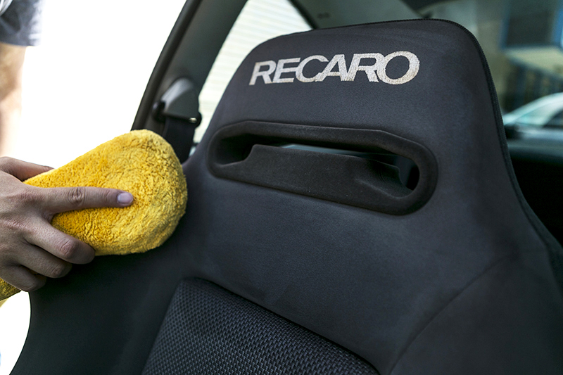Name: How%20to%20clean%20Alcantara%20interior6.jpg
Views: 1949
Size: 302.3 KB