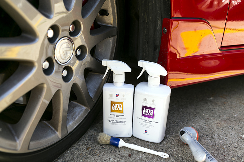 Name:  Cleaning%20Wheel%20Well%201.jpg
Views: 64
Size:  356.3 KB