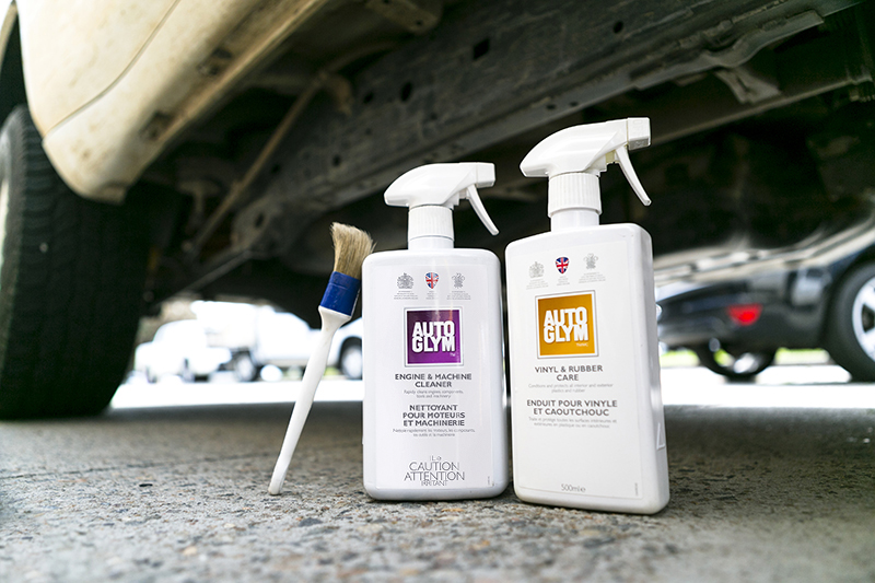 Name: 4x4%20exterior%20detailing%20with%20Autoglym%202.jpg
Views: 39
Size: 330.1 KB