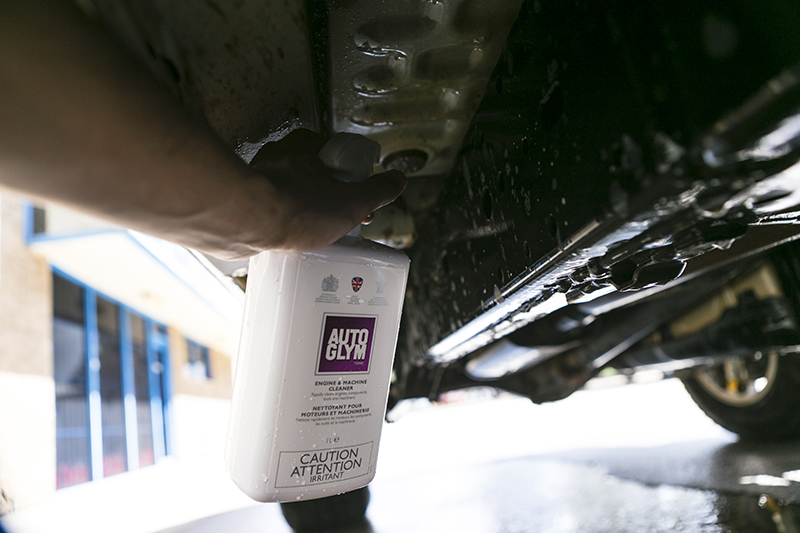 Name: 4x4%20exterior%20detailing%20with%20Autoglym%205.jpg
Views: 39
Size: 280.4 KB