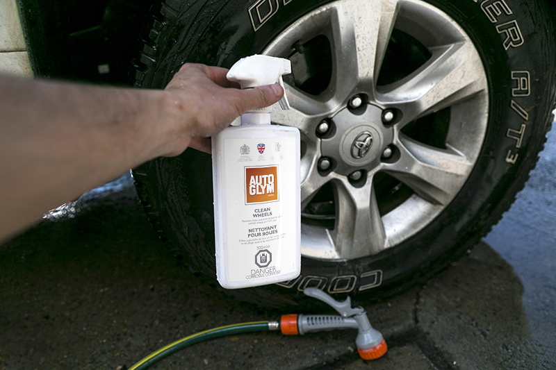 Name: 4x4%20exterior%20detailing%20with%20Autoglym%2010.jpg
Views: 38
Size: 352.2 KB