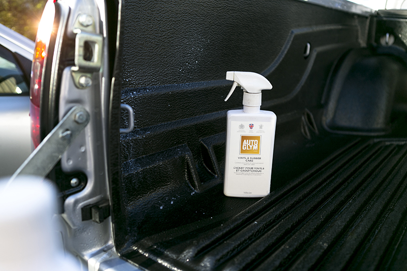 Name: Cleaning%20the%20tray%20on%20your%20pick-up%20truck%206.jpg
Views: 35
Size: 346.1 KB