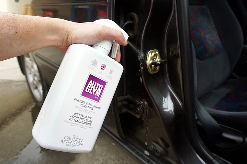 Name:  Cleaning%20your%20door%20jambs%205_1.jpg
Views: 161
Size:  344.2 KB