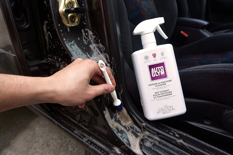 Name:  Cleaning%20your%20door%20jambs%206_1.jpg
Views: 132
Size:  391.7 KB