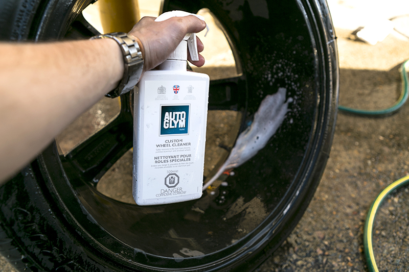 Name: Selling%20your%20rims%20Herersquos%20some%20cleaning%20tips%205.jpg
Views: 102
Size: 348.5 KB