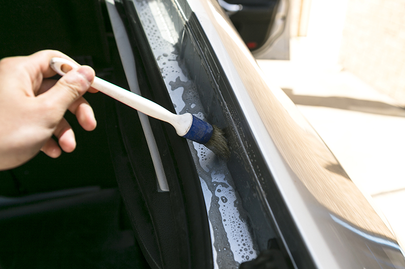 Name: Cleaning%20your%20boot%20jamb%20and%20seal%202.jpg
Views: 200
Size: 285.1 KB