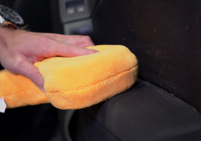 Name: Autoglym%20Interior%20Shampoo%202.jpg
Views: 106
Size: 39.6 KB